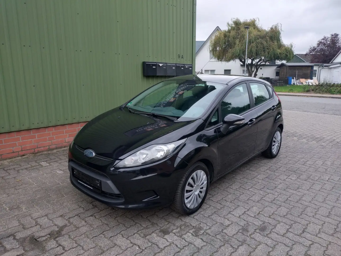 Ford Fiesta 1,25, Klima, 5 Türen, Service + TÜV neu! Schwarz - 2