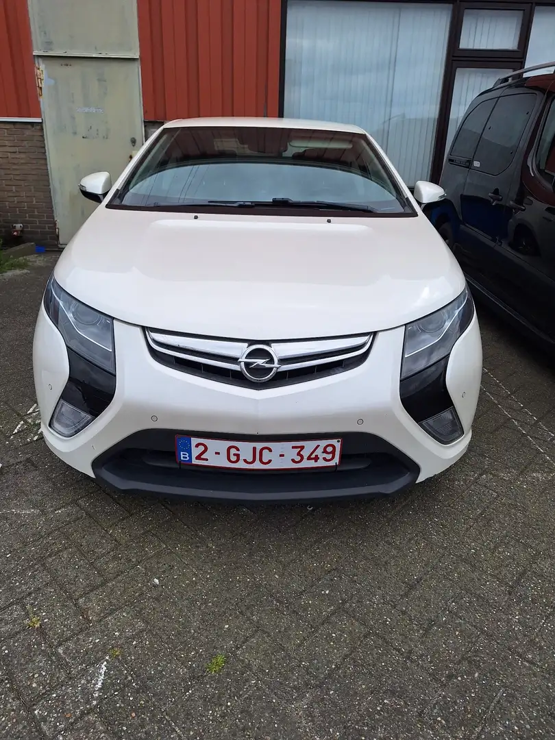 Opel Ampera - 1