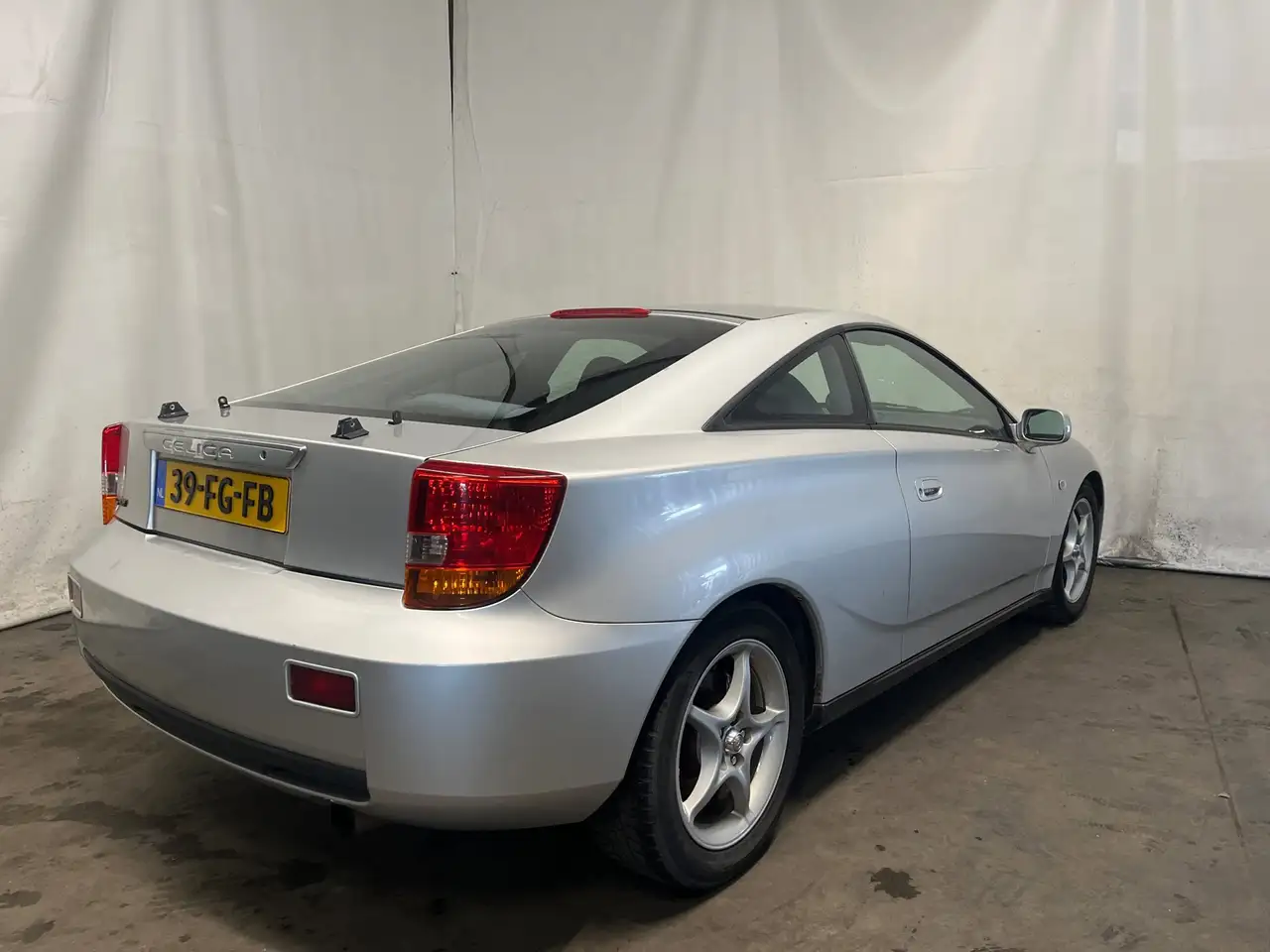 Toyota Celica 1.8 VVT-i - Schade, foto 6