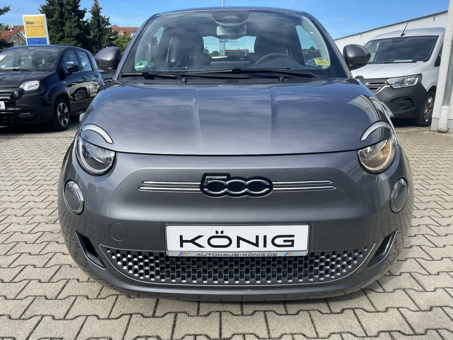 Fiat 500e Neuer 500 320km Reichweite Grau - 2