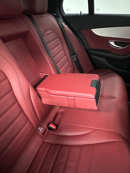 Mercedes-Benz C 250 CGI-AMG.PANO.LEDER.LED.AIRMATIC.BURM.NAVI — photo 13