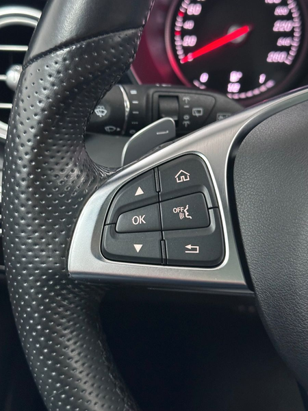Mercedes-Benz C 250 CGI-AMG.PANO.LEDER.LED.AIRMATIC.BURM.NAVI — photo 27