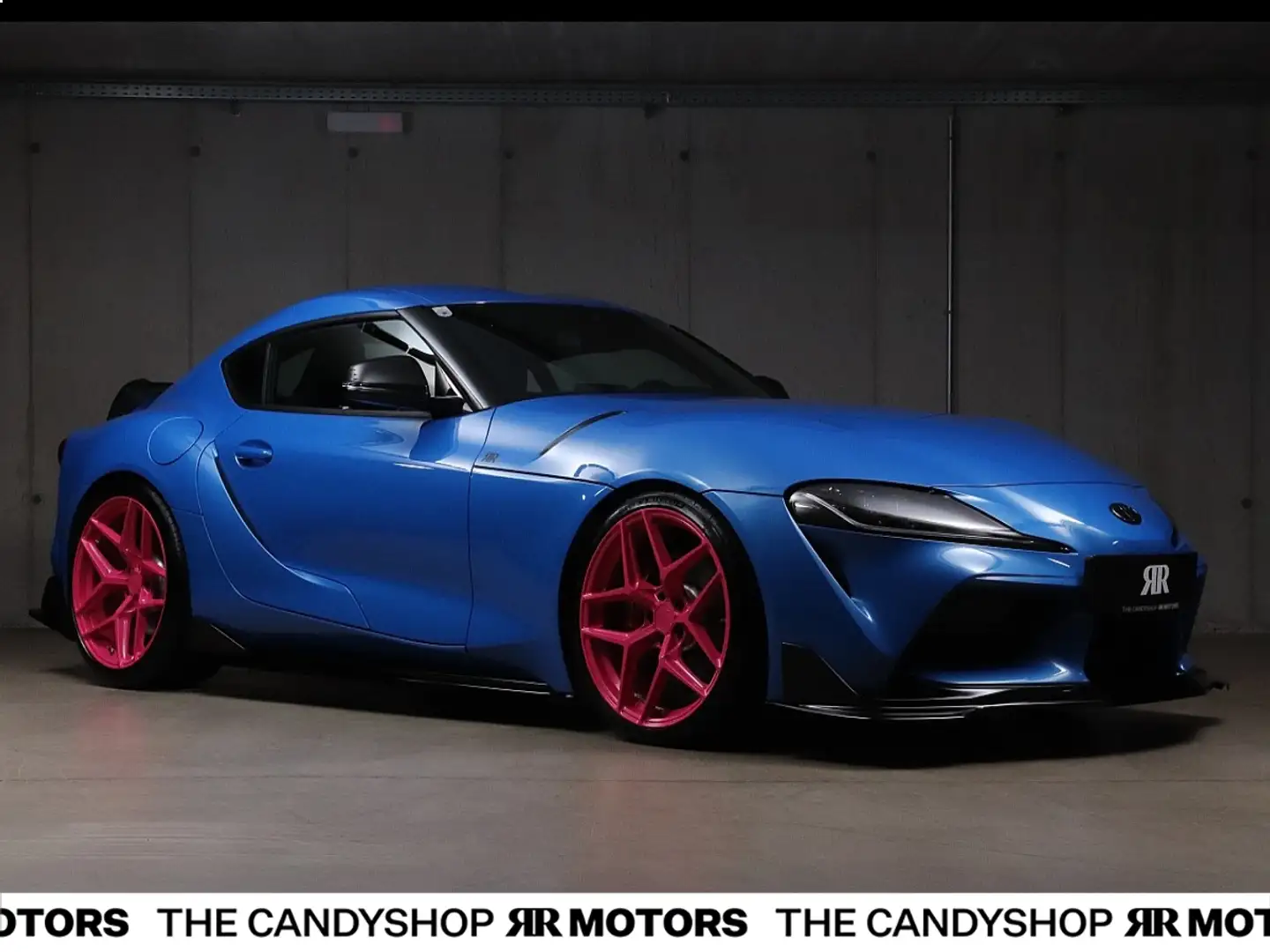 Toyota GR Supra *1of90*JaramaRacetrackEdition* Bleu - 1