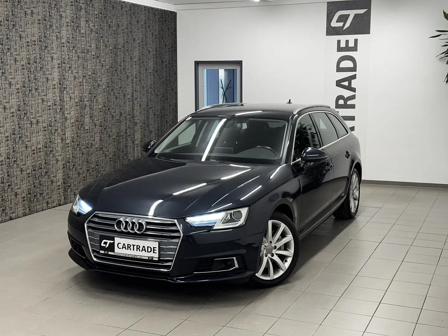 Audi A4 Avant 2,0 TDI Sport S-tronic /LED/ XENON/ VIRTU... Blauw - 2