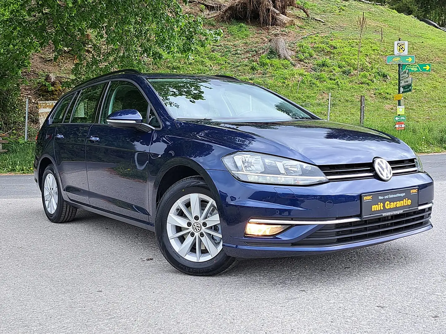 Volkswagen Golf *1.Besitz*Servicegepflegt*FINANZIERUNG* Blau - 1