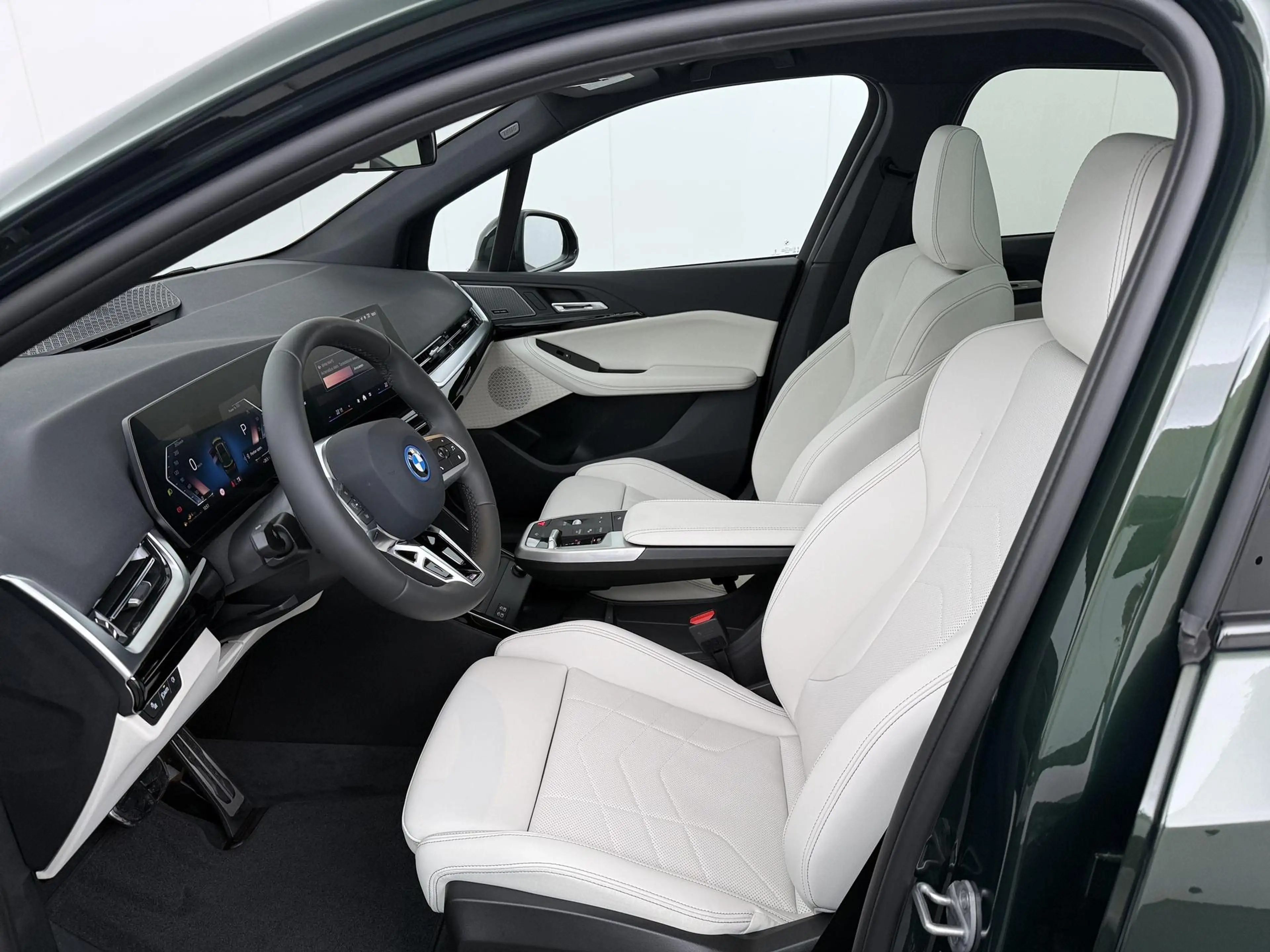 BMW 225 2 Serie Active Tourer 225e xDrive M Sportpakket | — photo 4