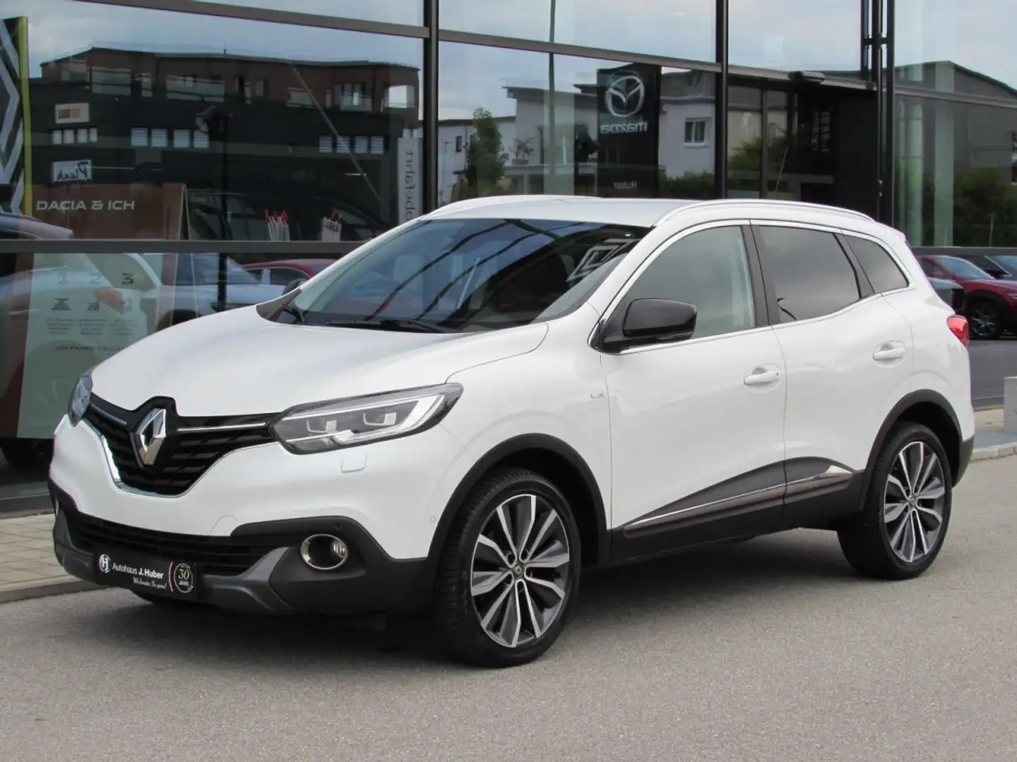 Renault Kadjar 1.3 TCe 160 Bose Edition GPF Klima Navi Weiß - 1