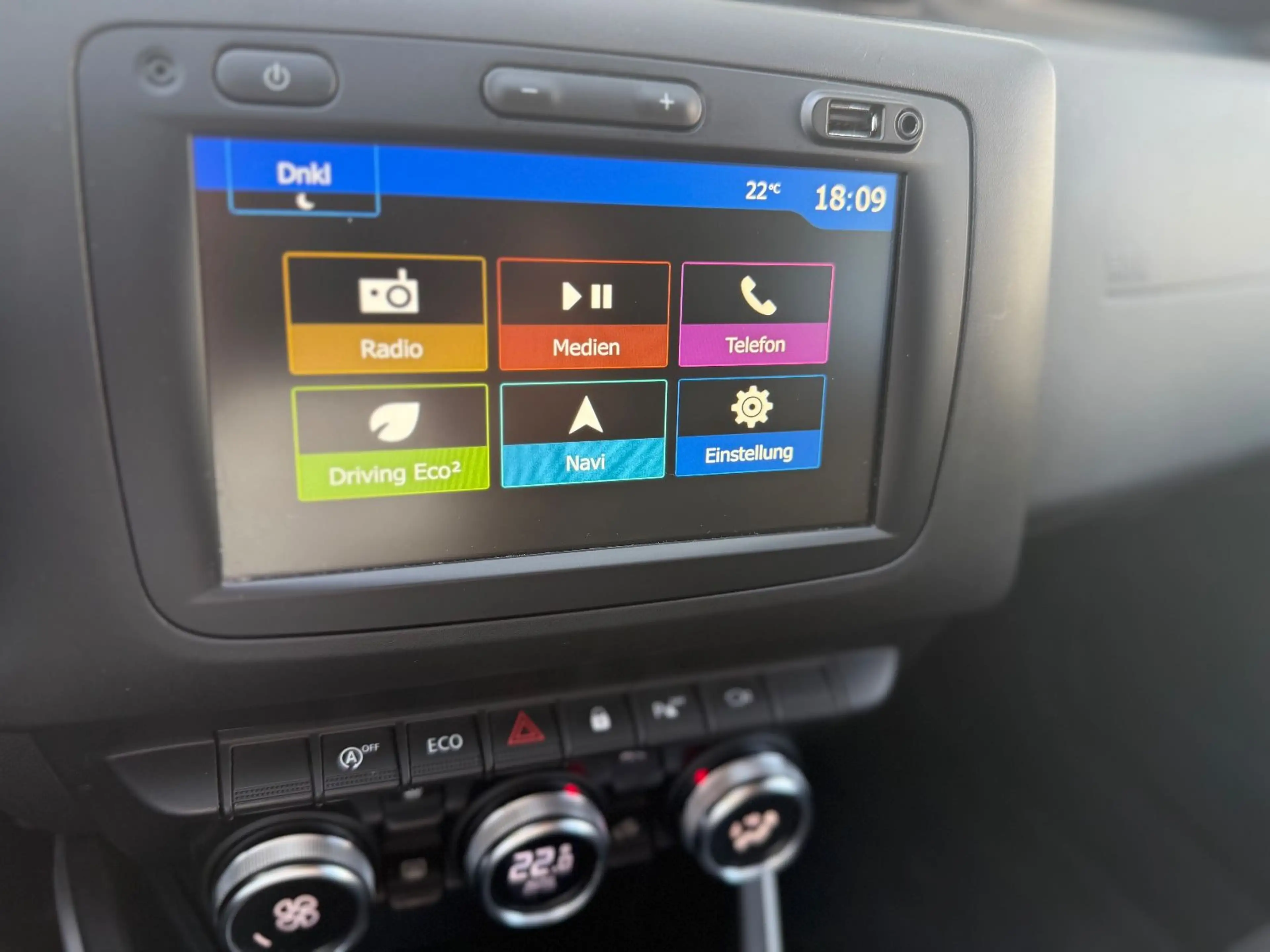 Dacia Duster II Celebration / 360°-Kamera / Navi — photo 5