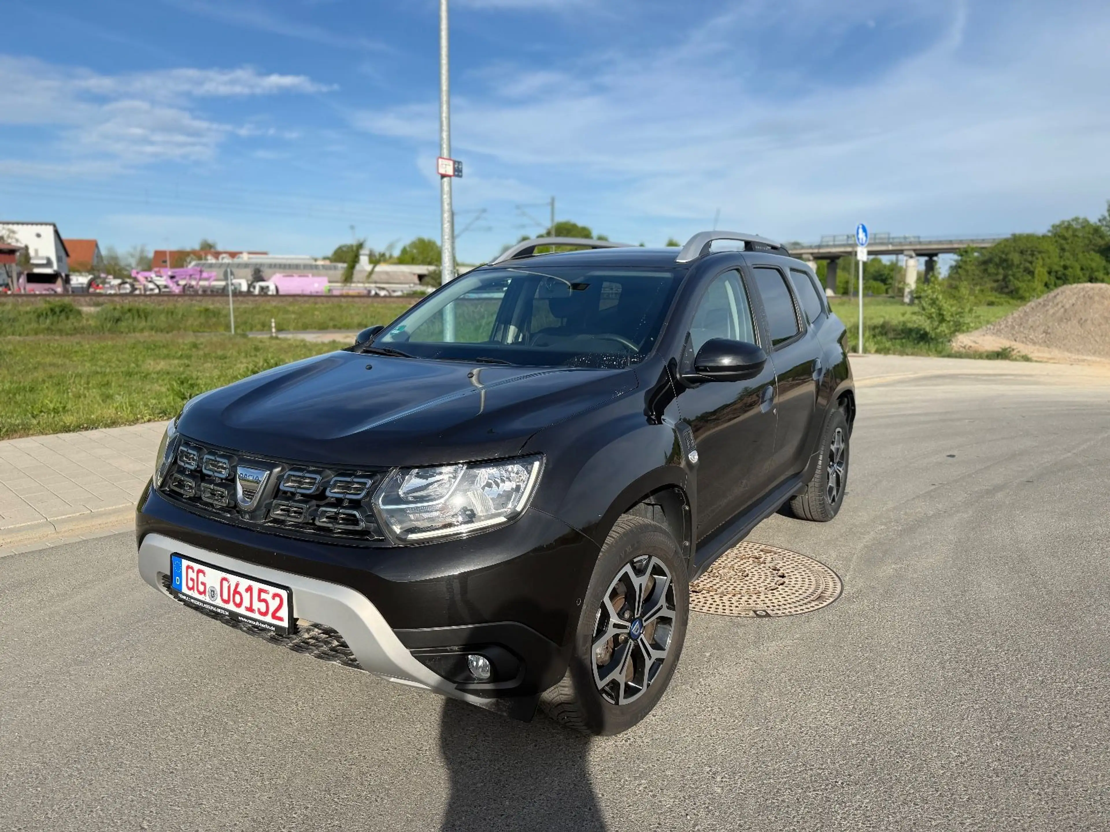 Dacia Duster II Celebration / 360°-Kamera / Navi — photo 14