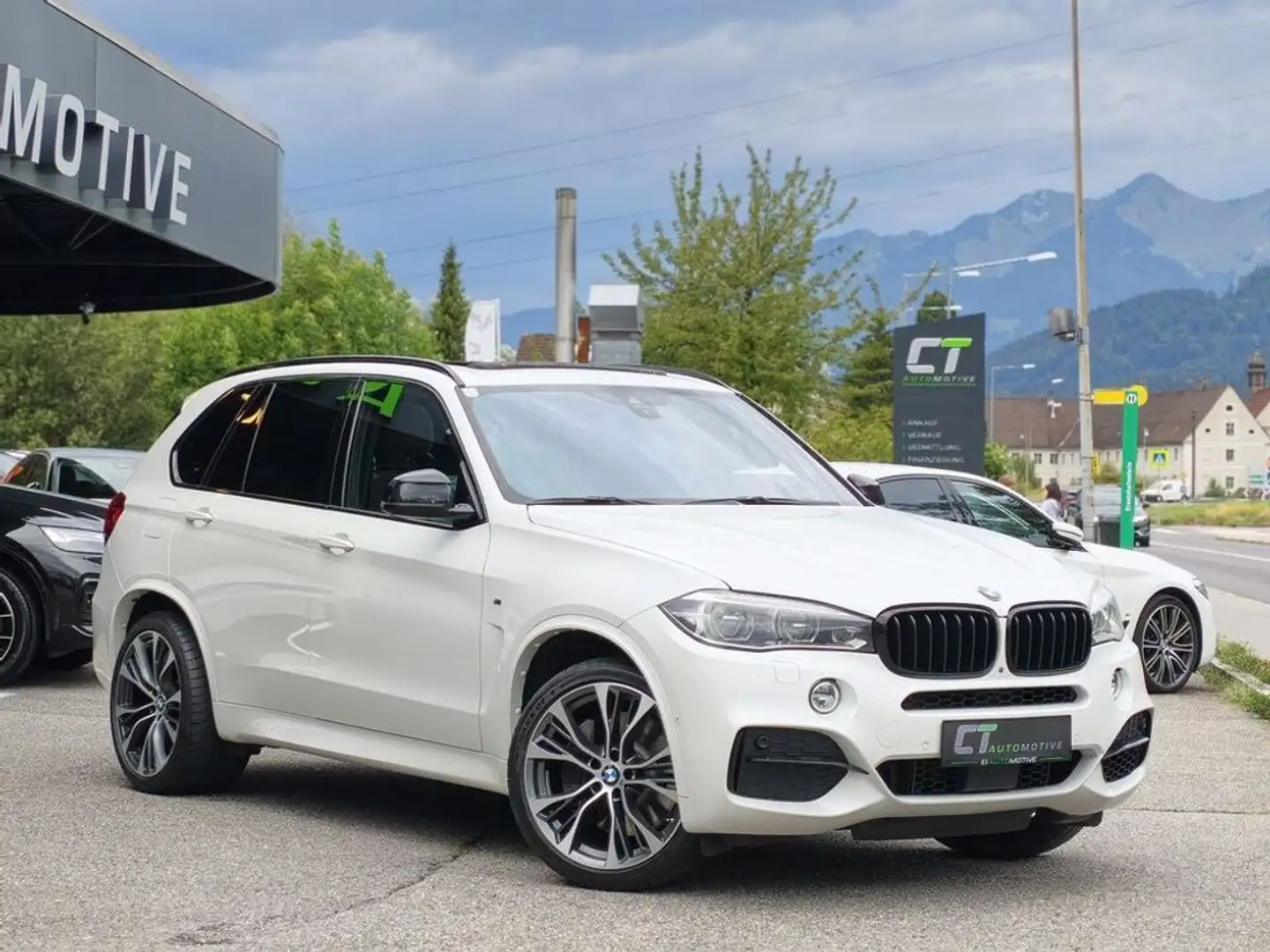 BMW X5 M 50d M-Sportpaket XDrive Aut. Weiß - 1