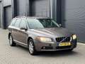 Volvo V70 2.0 SUMMUM NAVI LEDER TREKHAAK Grau - thumbnail 3
