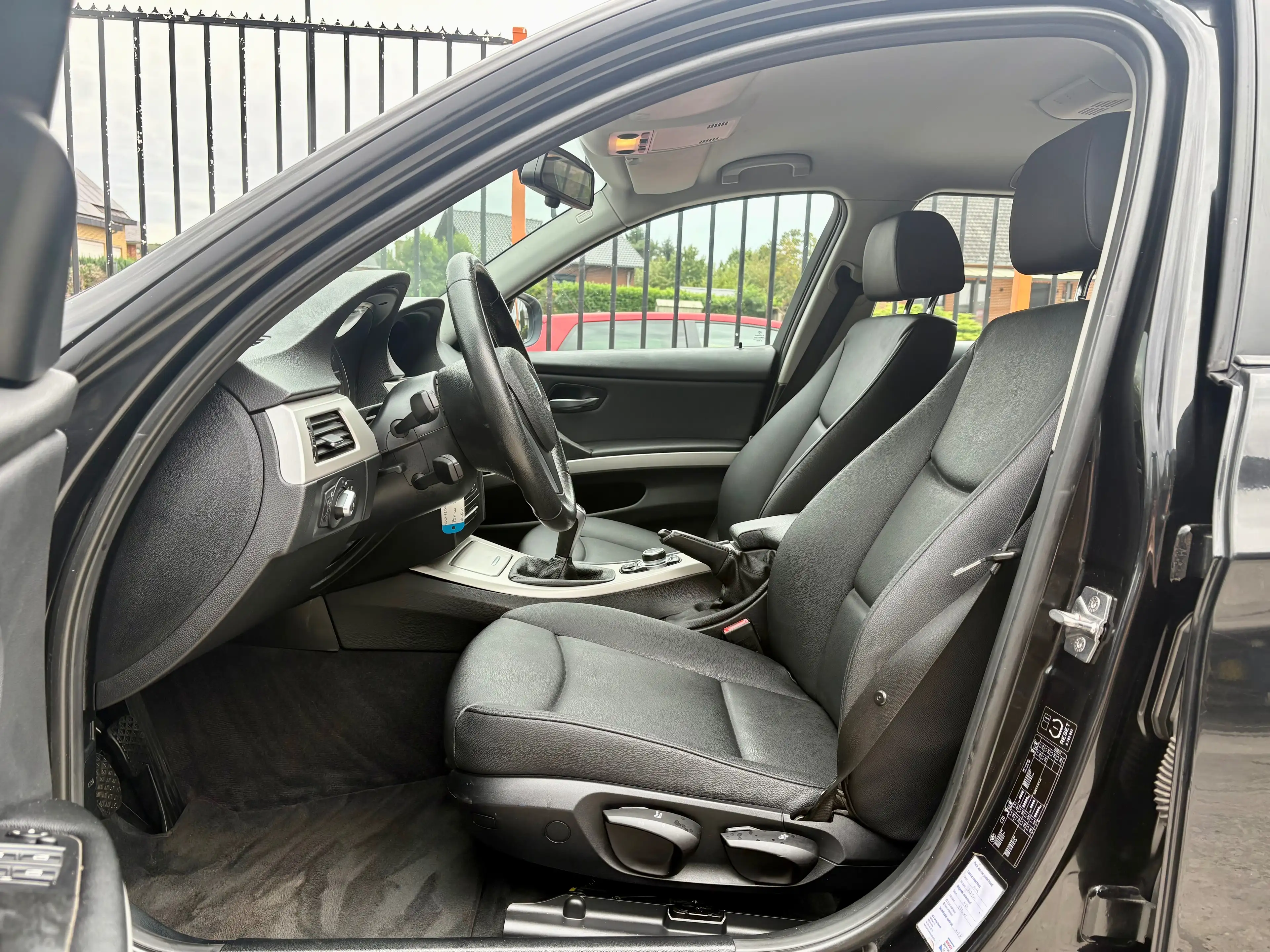 BMW 316 Touring 316 d — photo 11