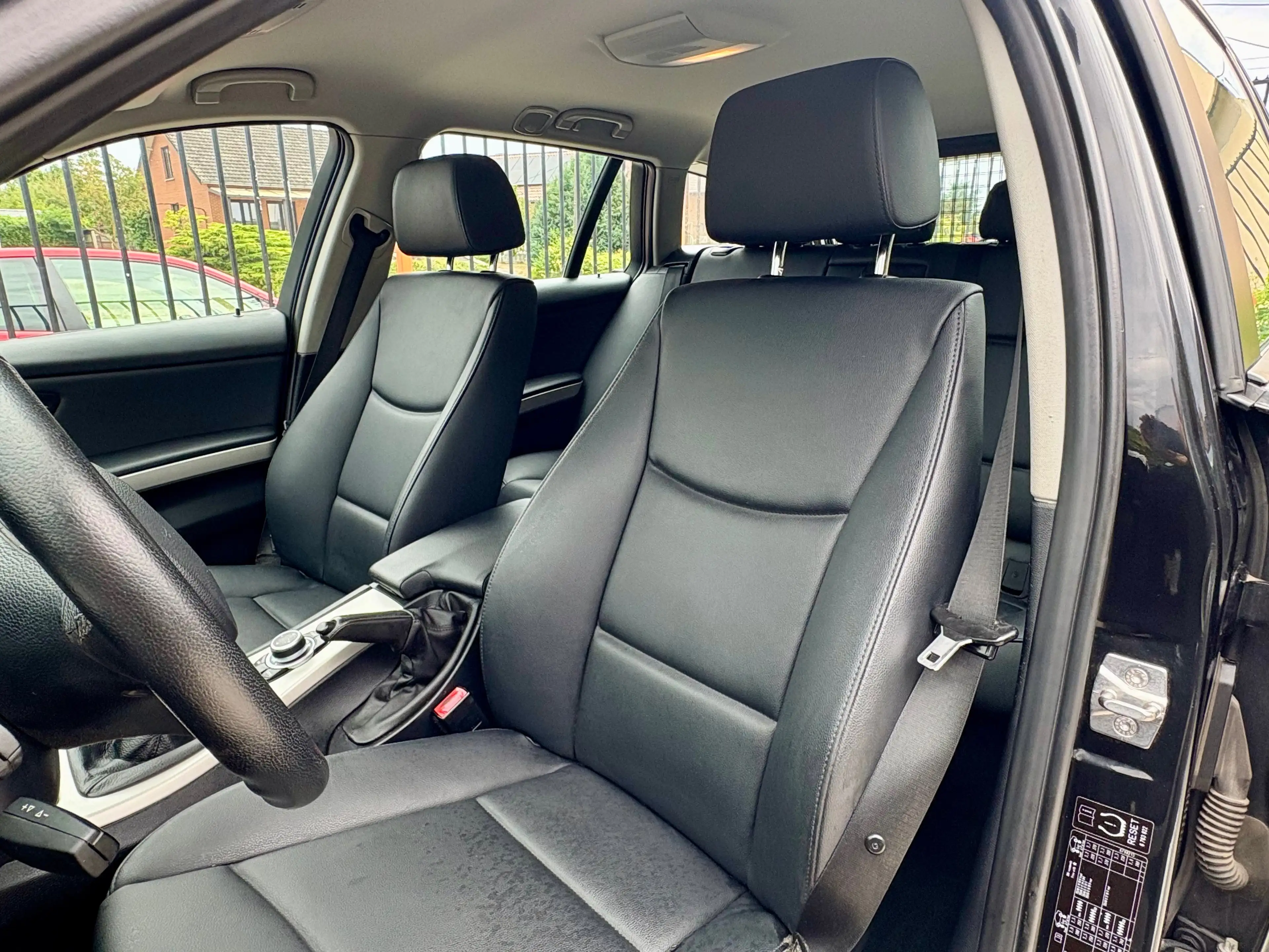 BMW 316 Touring 316 d — photo 15