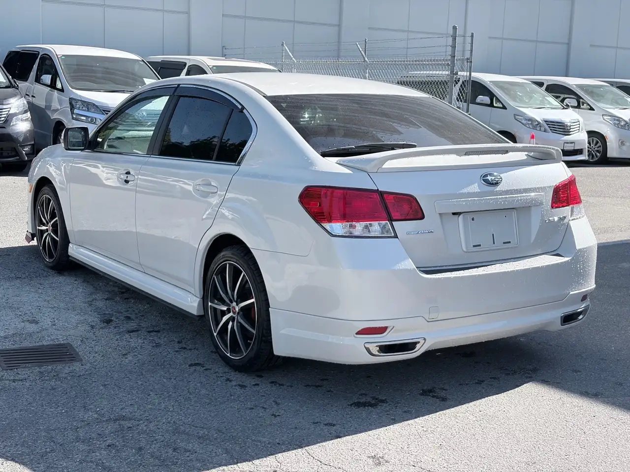 Subaru Legacy photo Subaru Legacy