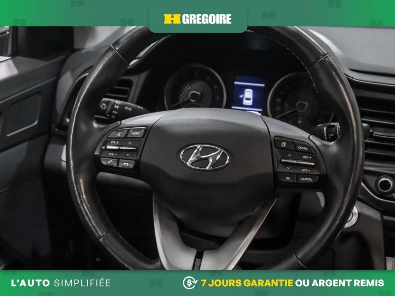 Hyundai ELANTRA снимка Hyundai ELANTRA