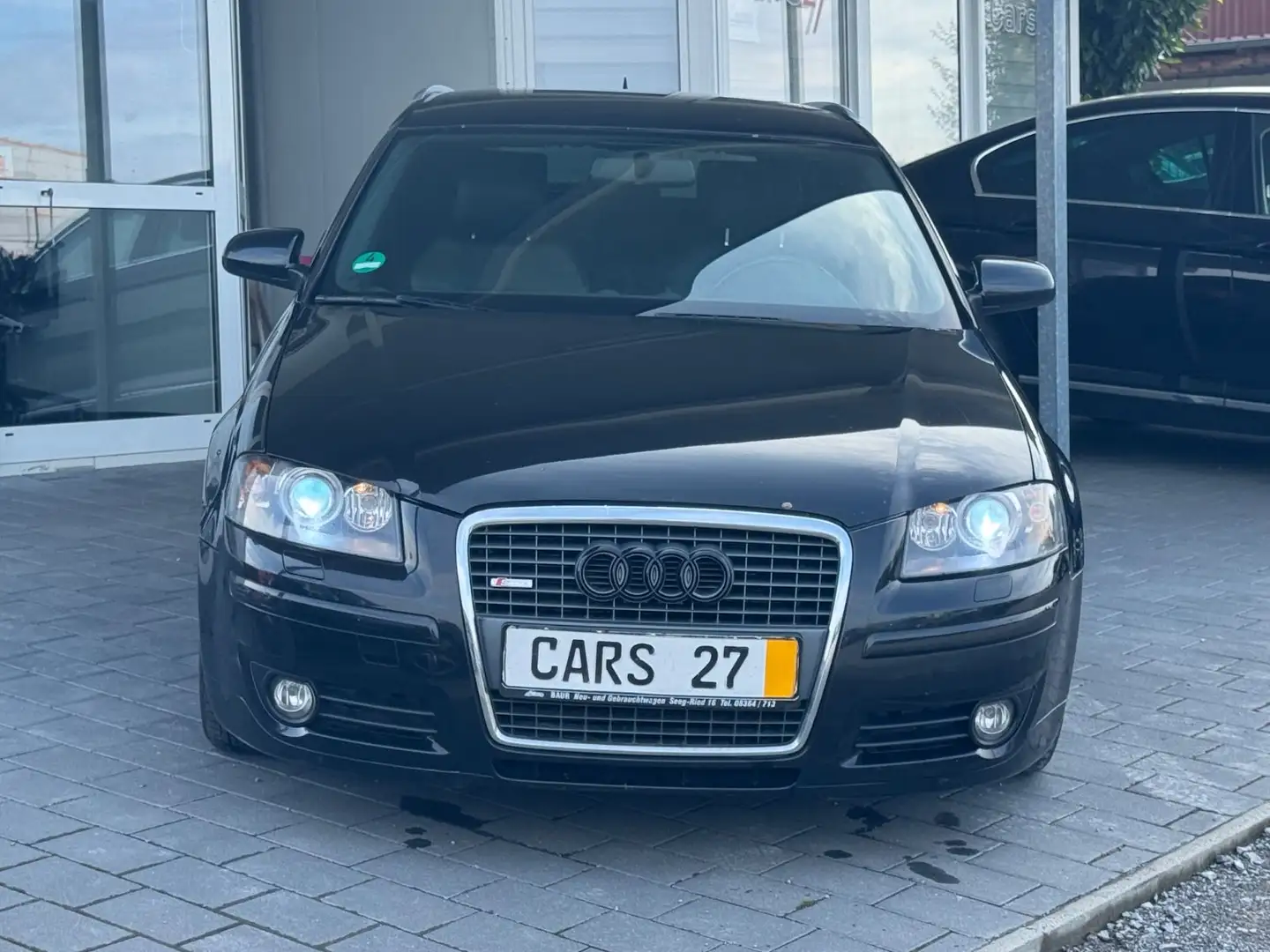 Audi A3 2.0 TDI S line Sportpaket plus quattro Xenon Schwarz - 2