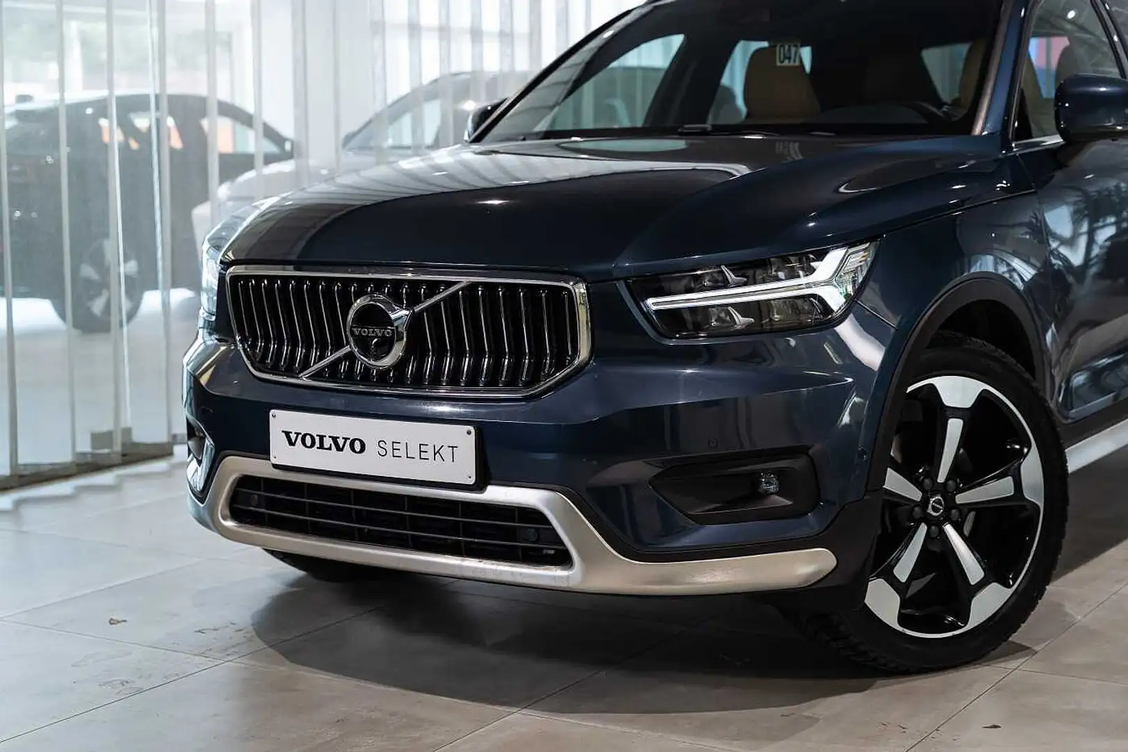 Volvo XC40 Inscription T4 AWD Geartronic Blauw - 2