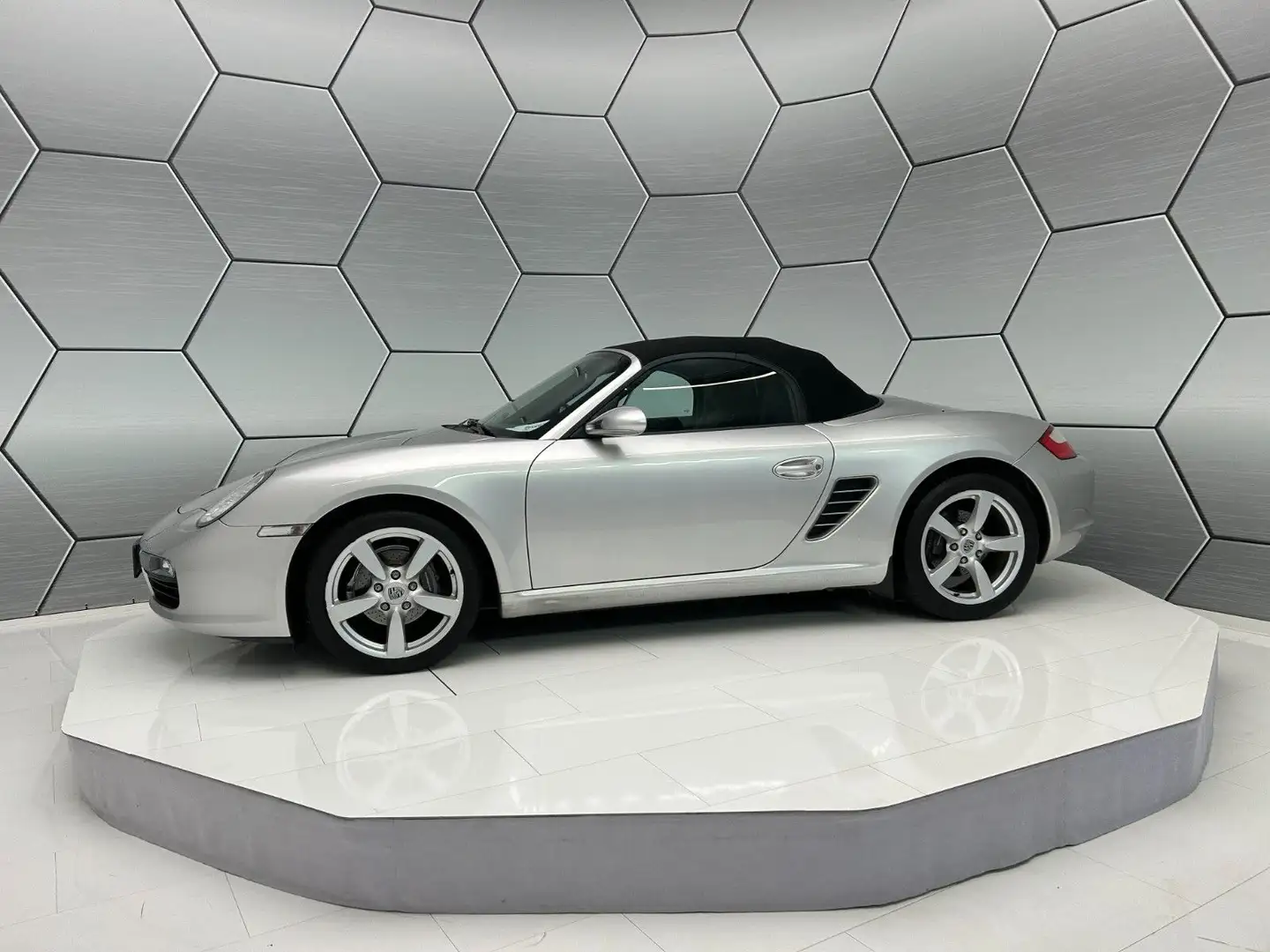 Porsche Boxster 2.7 Leder Scheckheft 2. Hand Sitzheizung Silber - 2