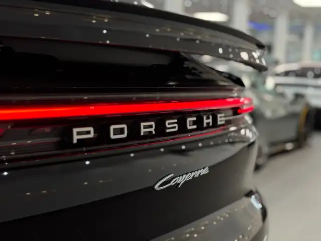 Porsche Cayenne Coupe III *22Zoll*AdaptiveSportsitze*SoftClose* Ansicht 13