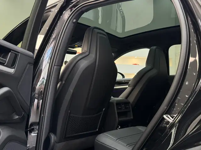 Porsche Cayenne Coupe III *22Zoll*AdaptiveSportsitze*SoftClose* Ansicht 21