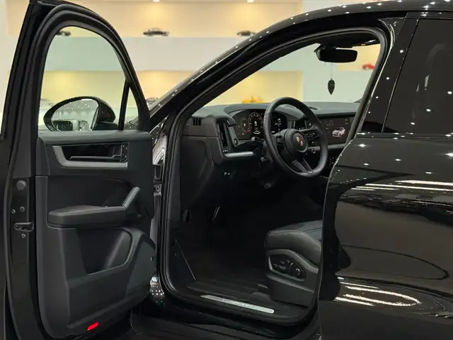 Porsche Cayenne Coupe III *22Zoll*AdaptiveSportsitze*SoftClose* Ansicht 14
