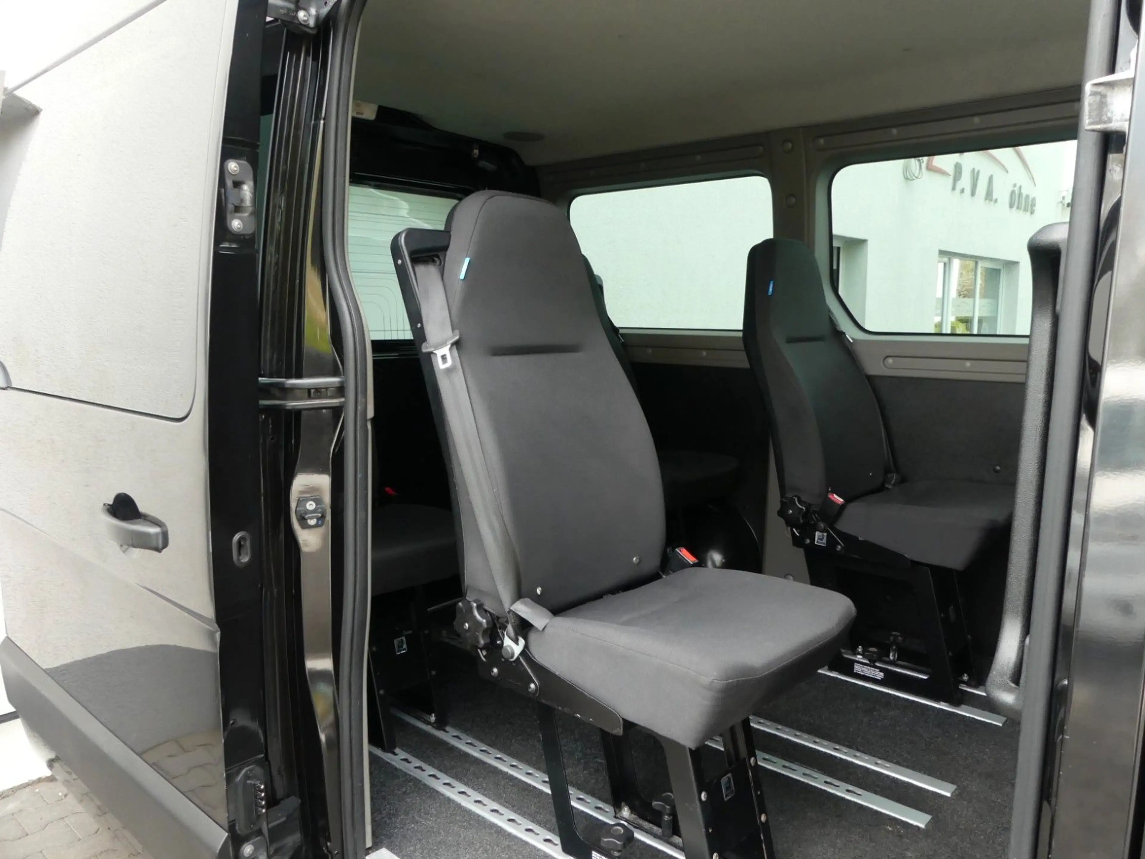 Opel Movano B Automatik 7-Sitzer | Behindertengerecht — photo 13