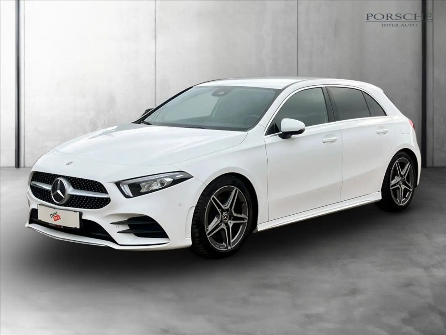 Mercedes-Benz A 220 d AMG Line Aut. AHK+LED+LEDER+NAVI+RFK Weiß - 2