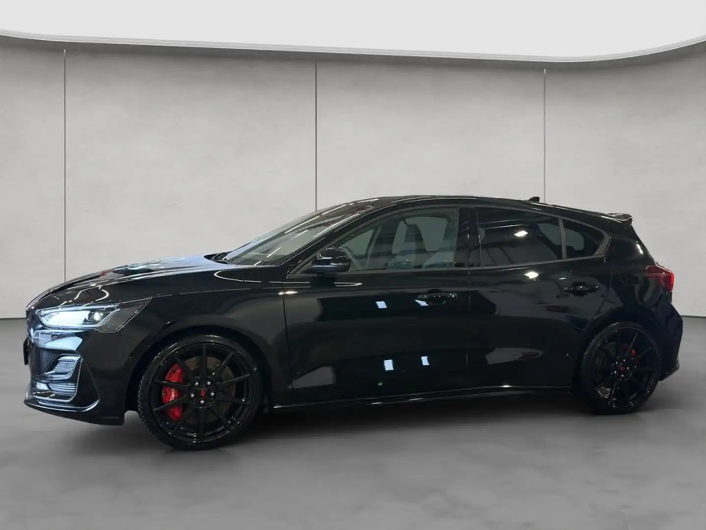 Ford Focus 2.3 EcoBoost S&S ST X Schwarz - 2