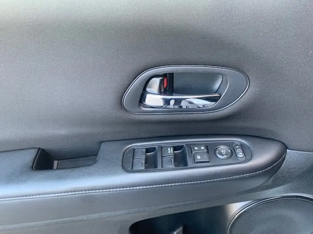 Honda HR-V снимка Honda HR-V