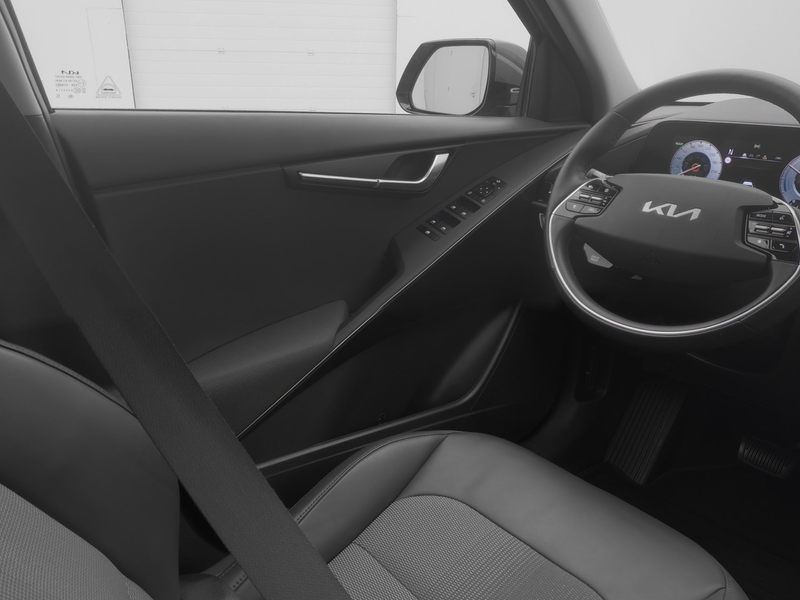 Kia e-Niro EV DynamicLine 64.8 kWh | CAMERA | ADAPTIVE | STOE — photo 12