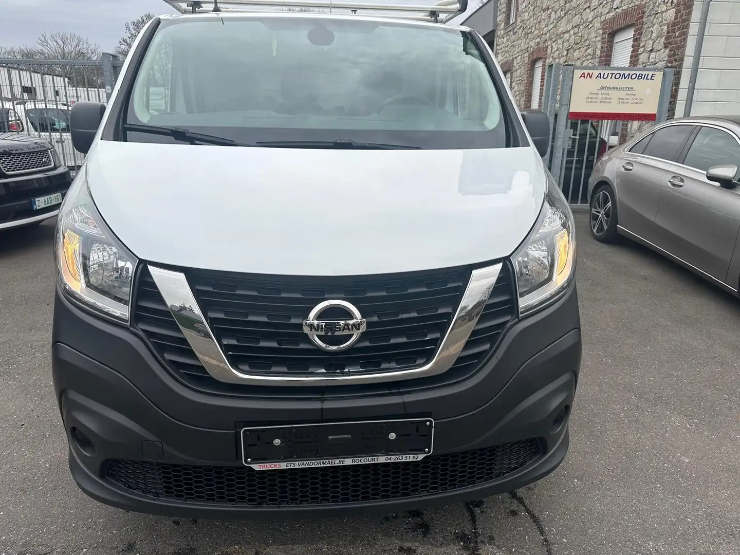 Nissan NV300 2.0 dCi; 11500€ NETTO Белый - 2