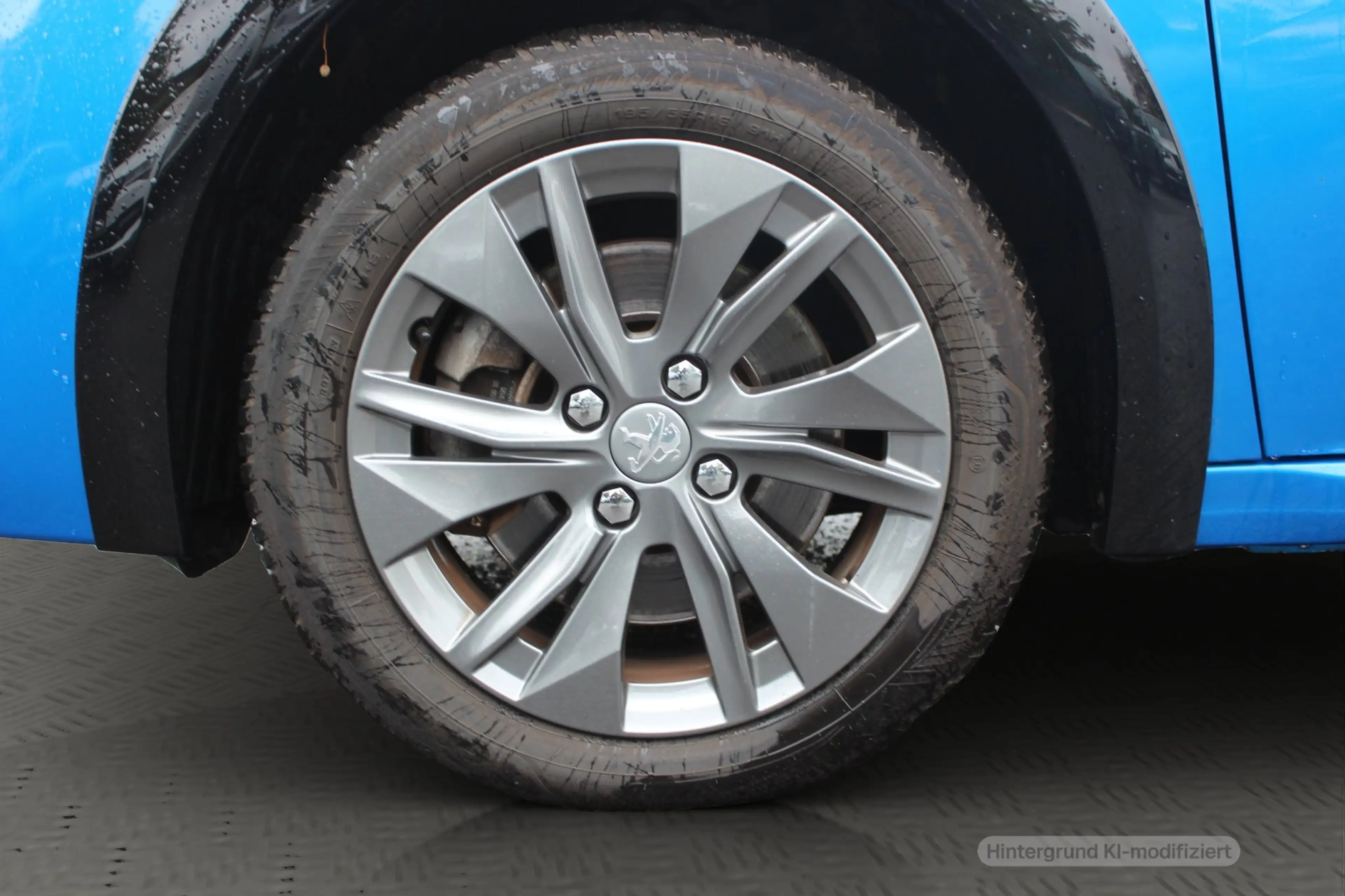 Peugeot e-208 Active Pack — photo 6