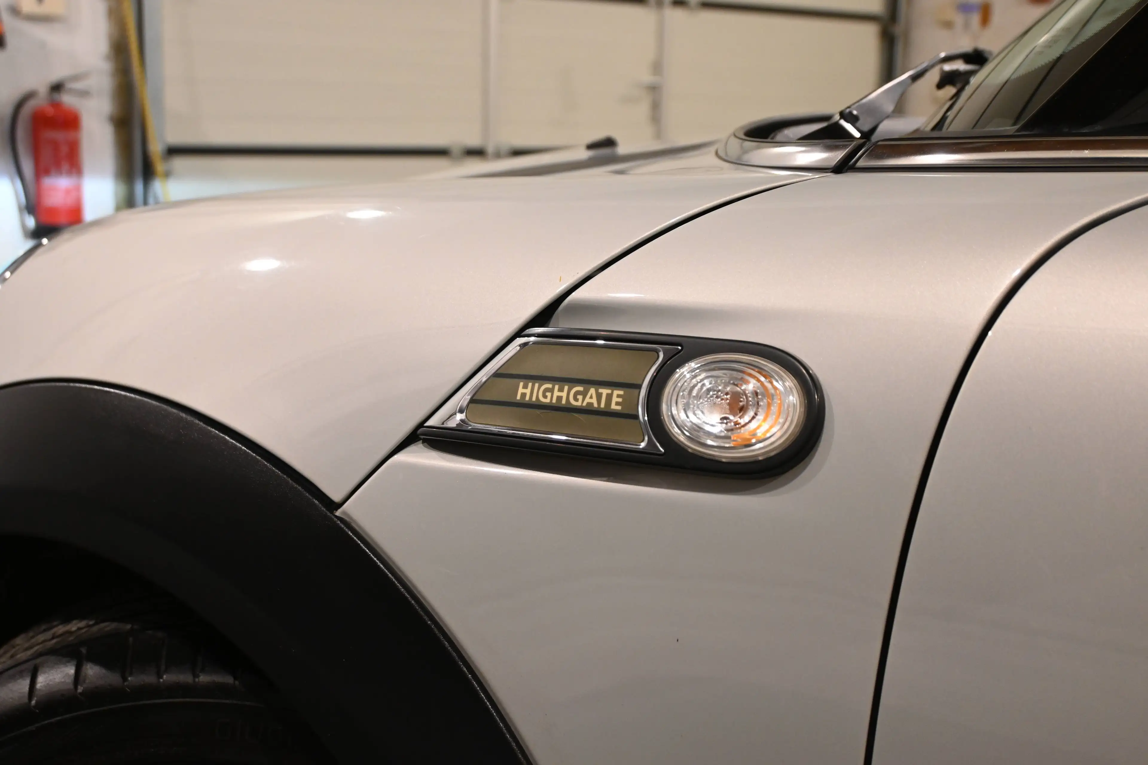 MINI Cooper D Cabrio COOPER 1.6D CABRIOLET / XENON / GPS NAVIGATION / CUIR / PDC !! — photo 6