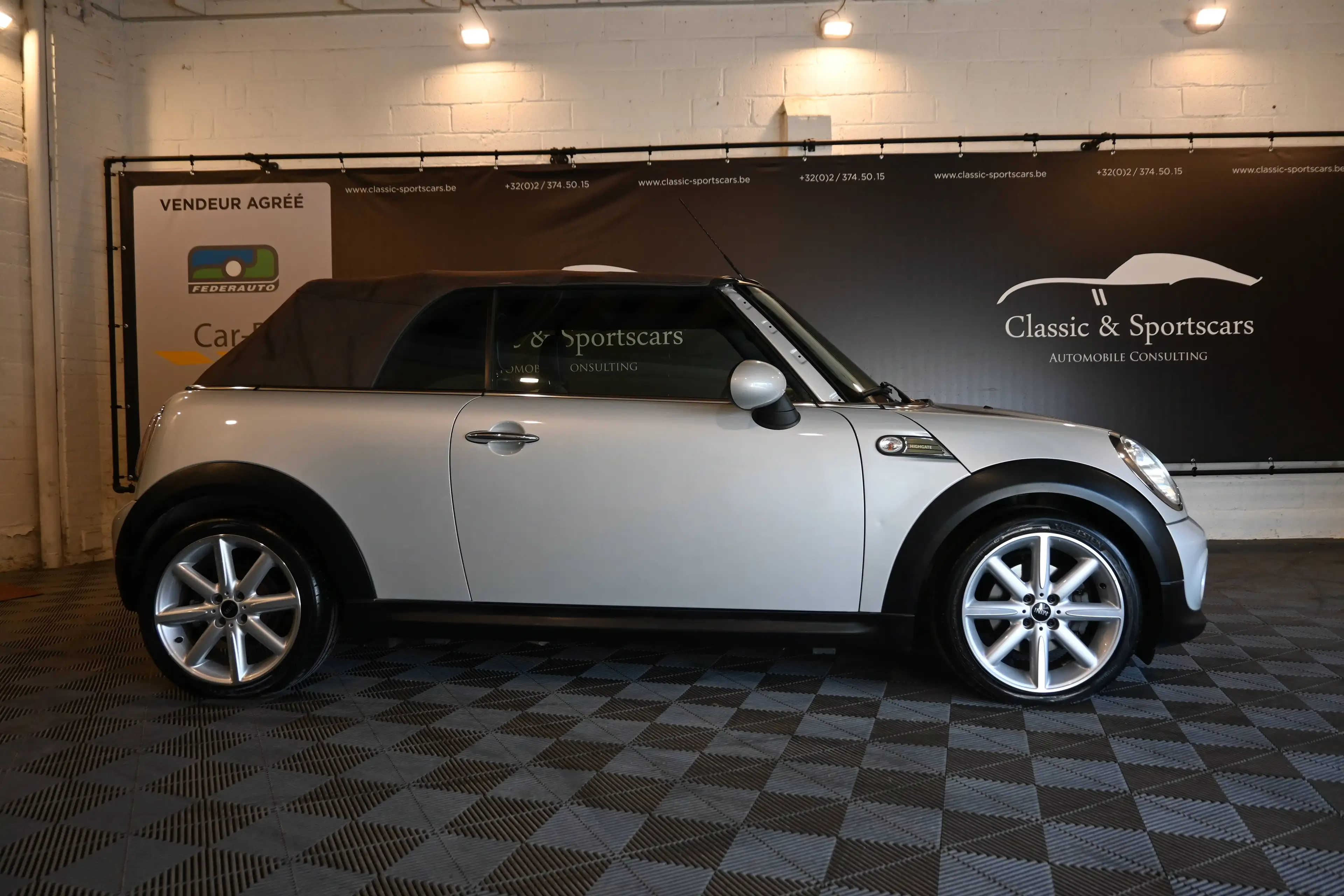 MINI Cooper D Cabrio COOPER 1.6D CABRIOLET / XENON / GPS NAVIGATION / CUIR / PDC !! — photo 8