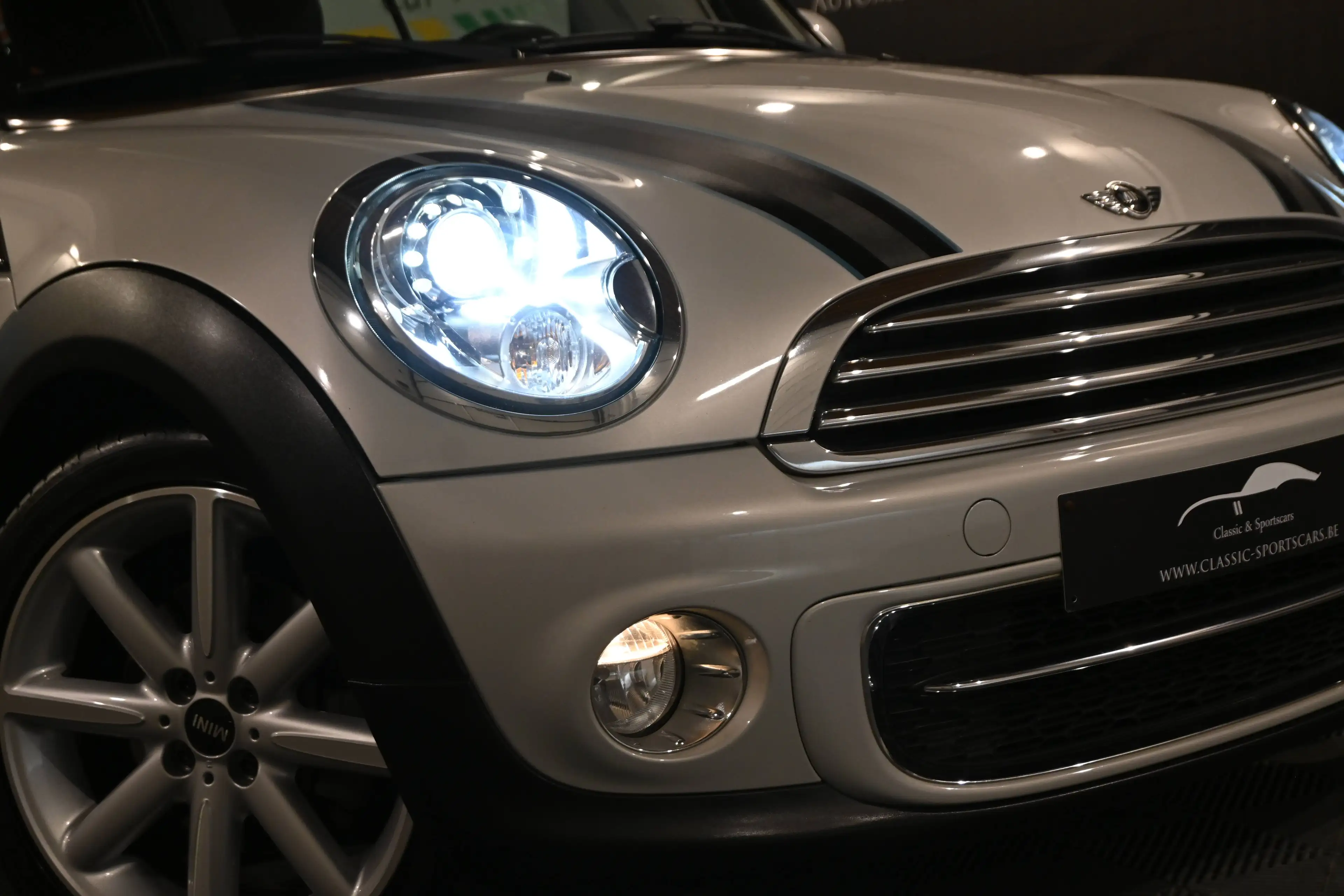 MINI Cooper D Cabrio COOPER 1.6D CABRIOLET / XENON / GPS NAVIGATION / CUIR / PDC !! — photo 3