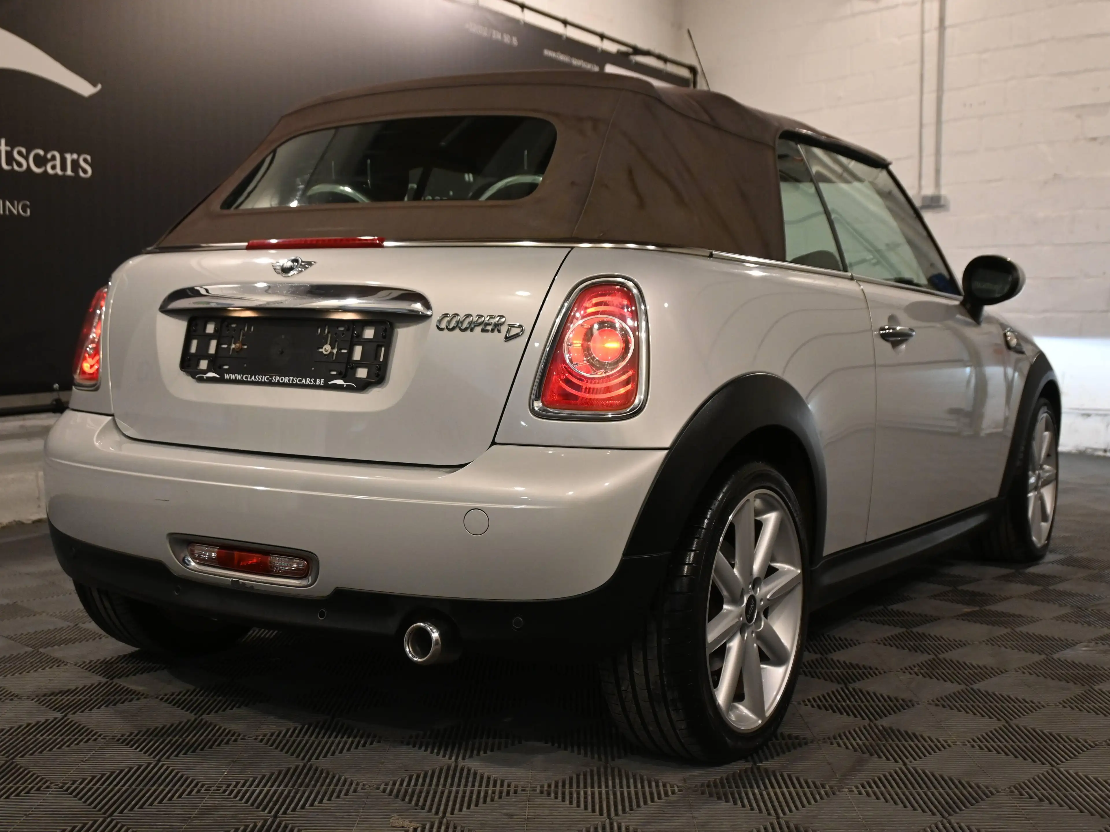 MINI Cooper D Cabrio COOPER 1.6D CABRIOLET / XENON / GPS NAVIGATION / CUIR / PDC !! — photo 7