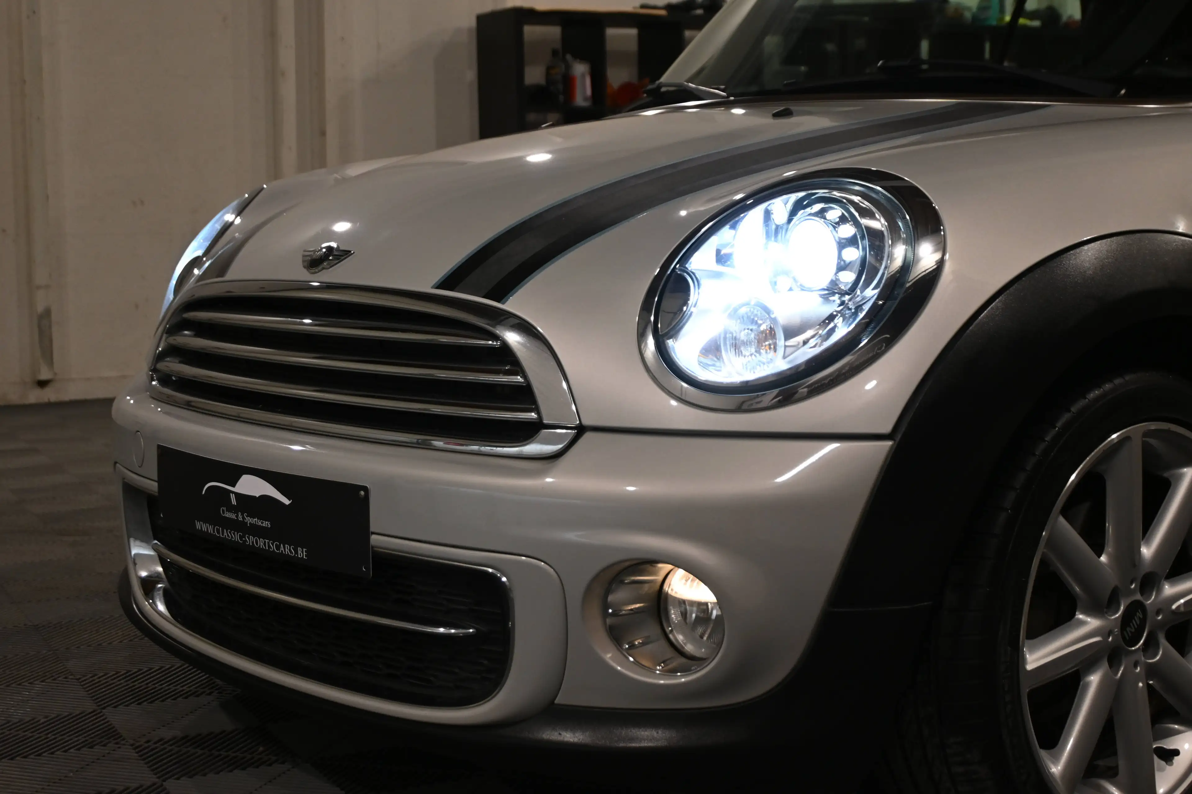 MINI Cooper D Cabrio COOPER 1.6D CABRIOLET / XENON / GPS NAVIGATION / CUIR / PDC !! — photo 4
