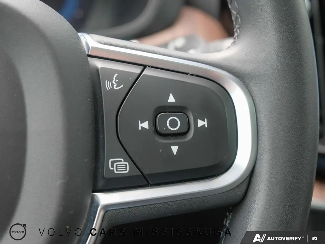 Volvo XC60 снимка Volvo XC60