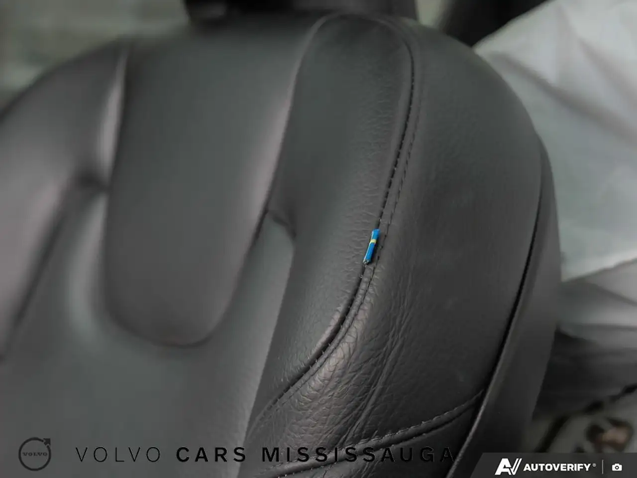 Volvo XC60 снимка Volvo XC60