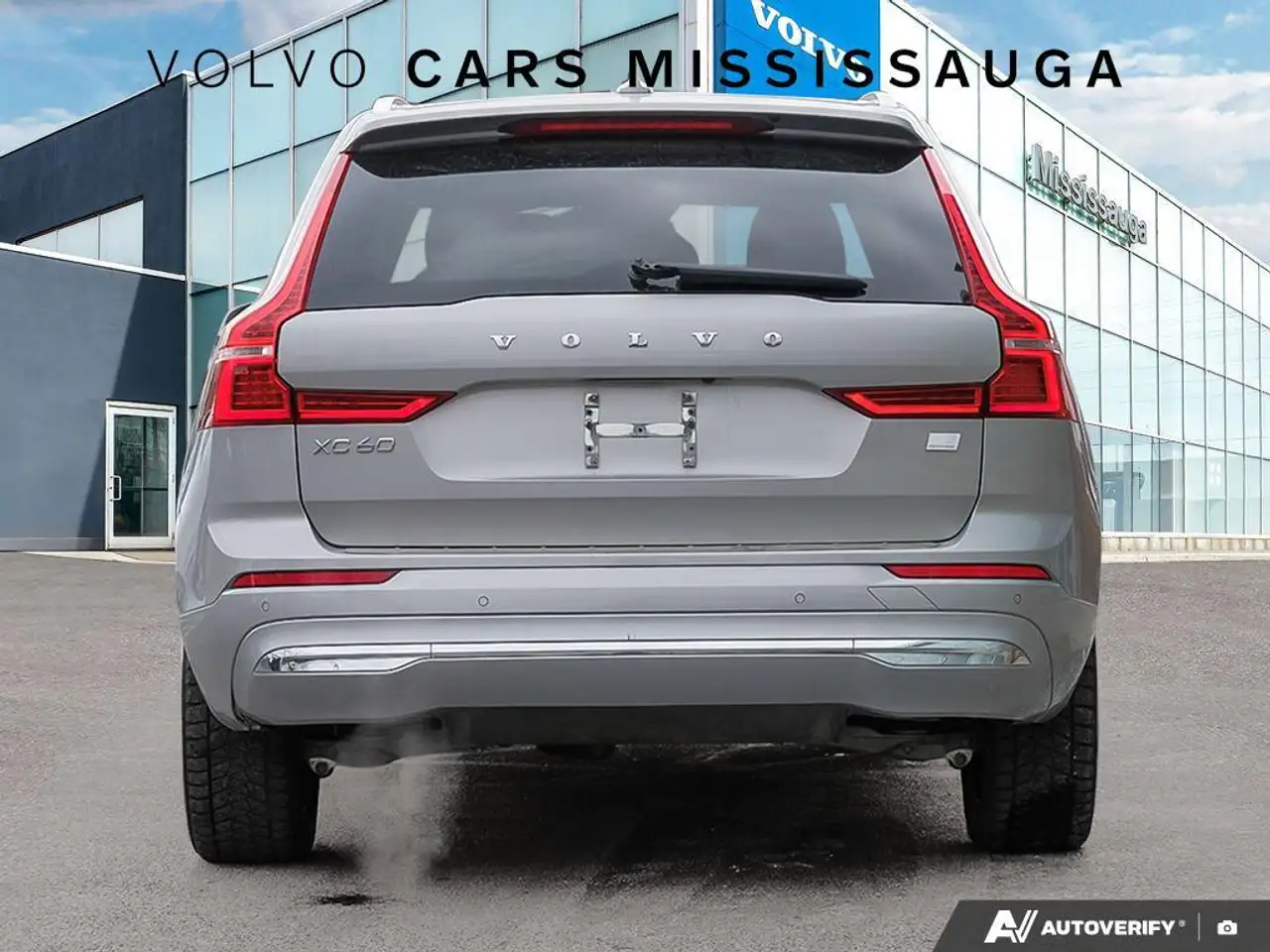 Volvo XC60 снимка Volvo XC60