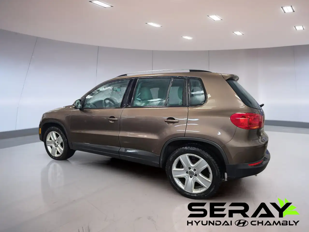 Volkswagen Tiguan снимка Volkswagen Tiguan