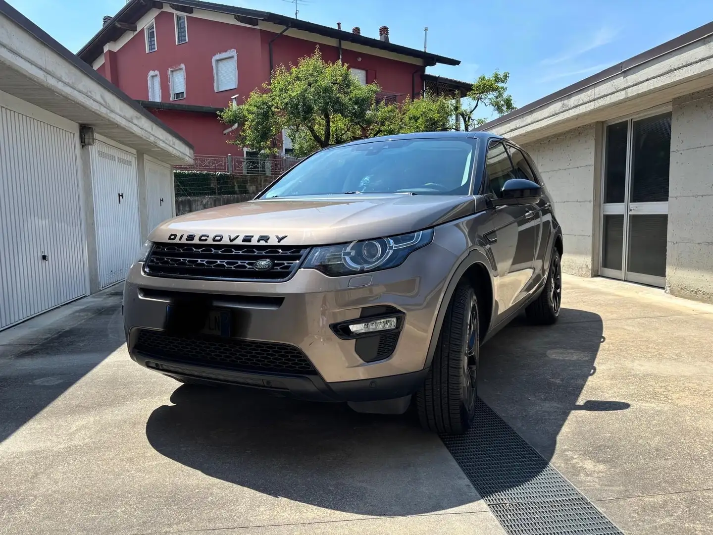 Land Rover Discovery Sport 2.0 TD4 HSE 150cv BLACK PACK Brun - 1