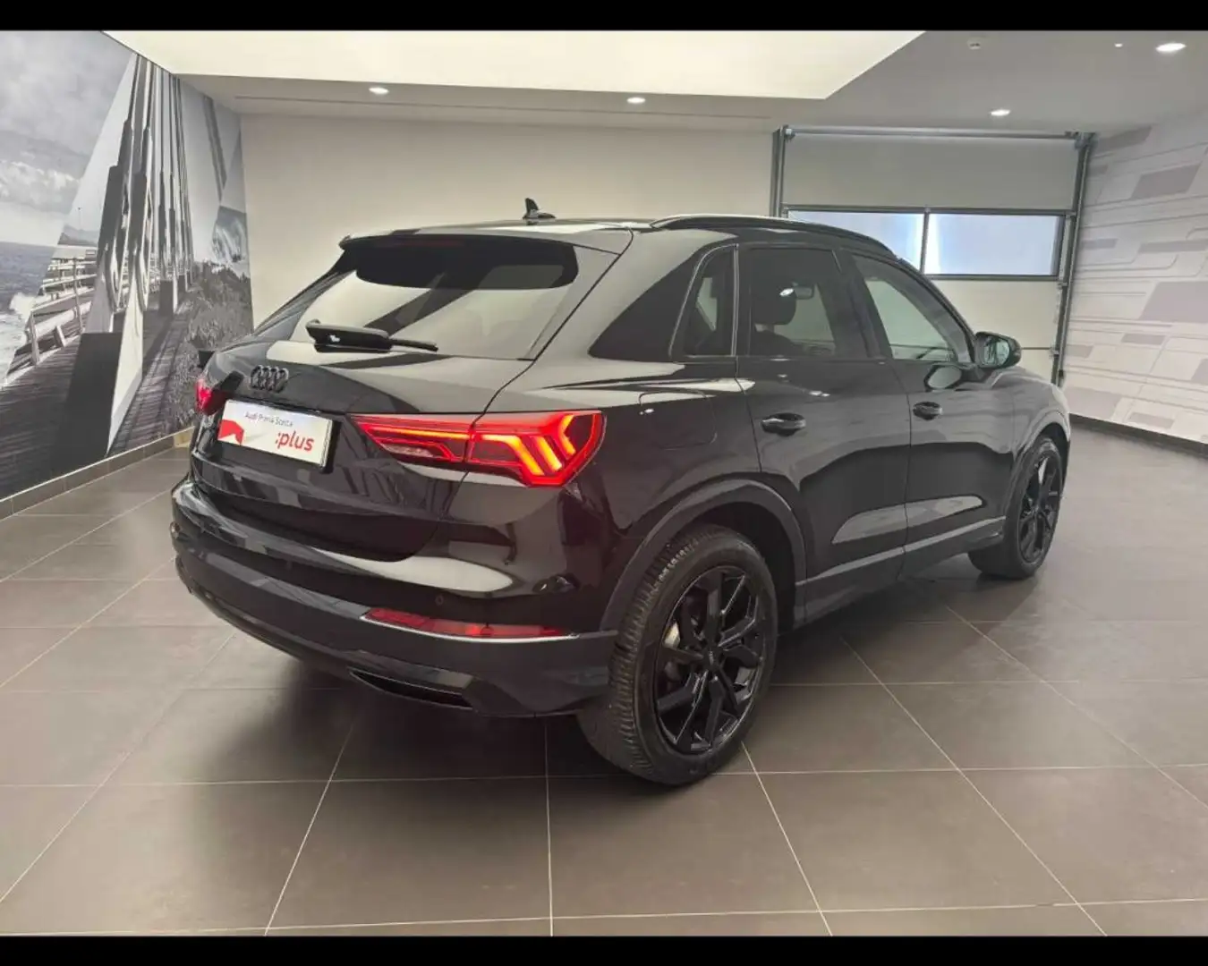 Audi Q3 35 TDI S tronic Business Advanced Nero - 2