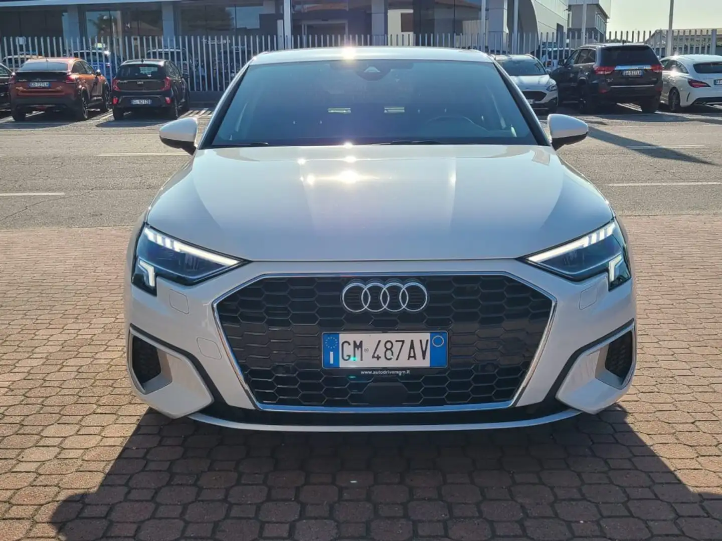 Audi A3 30 TFSI S tronic Business Advanced Bianco - 2