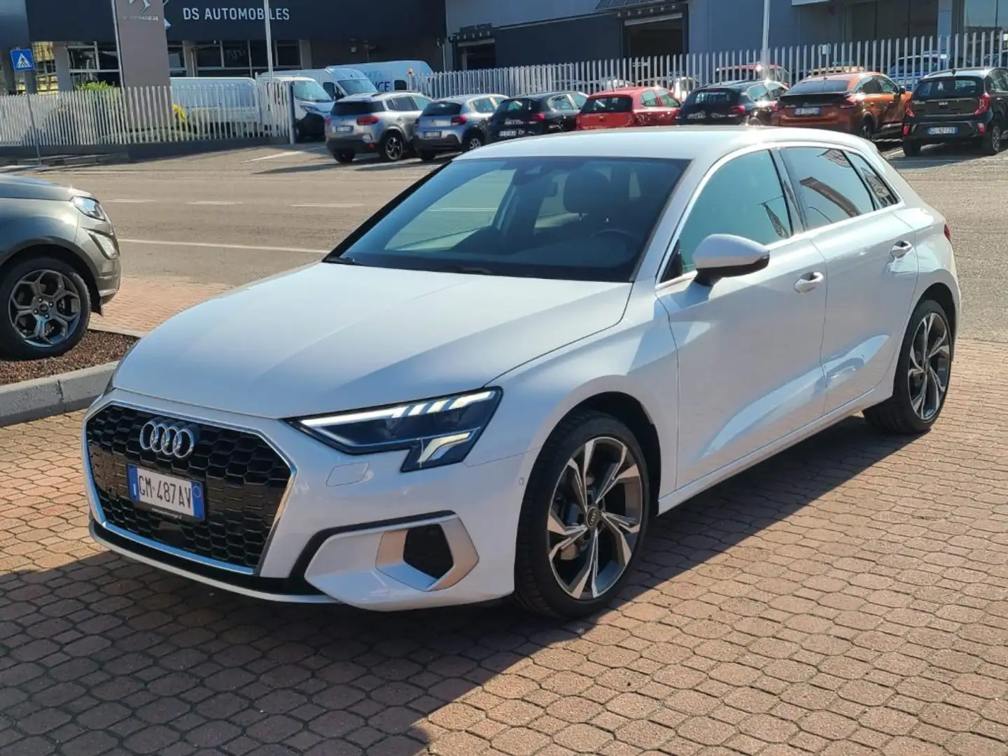 Audi A3 30 TFSI S tronic Business Advanced Bianco - 1