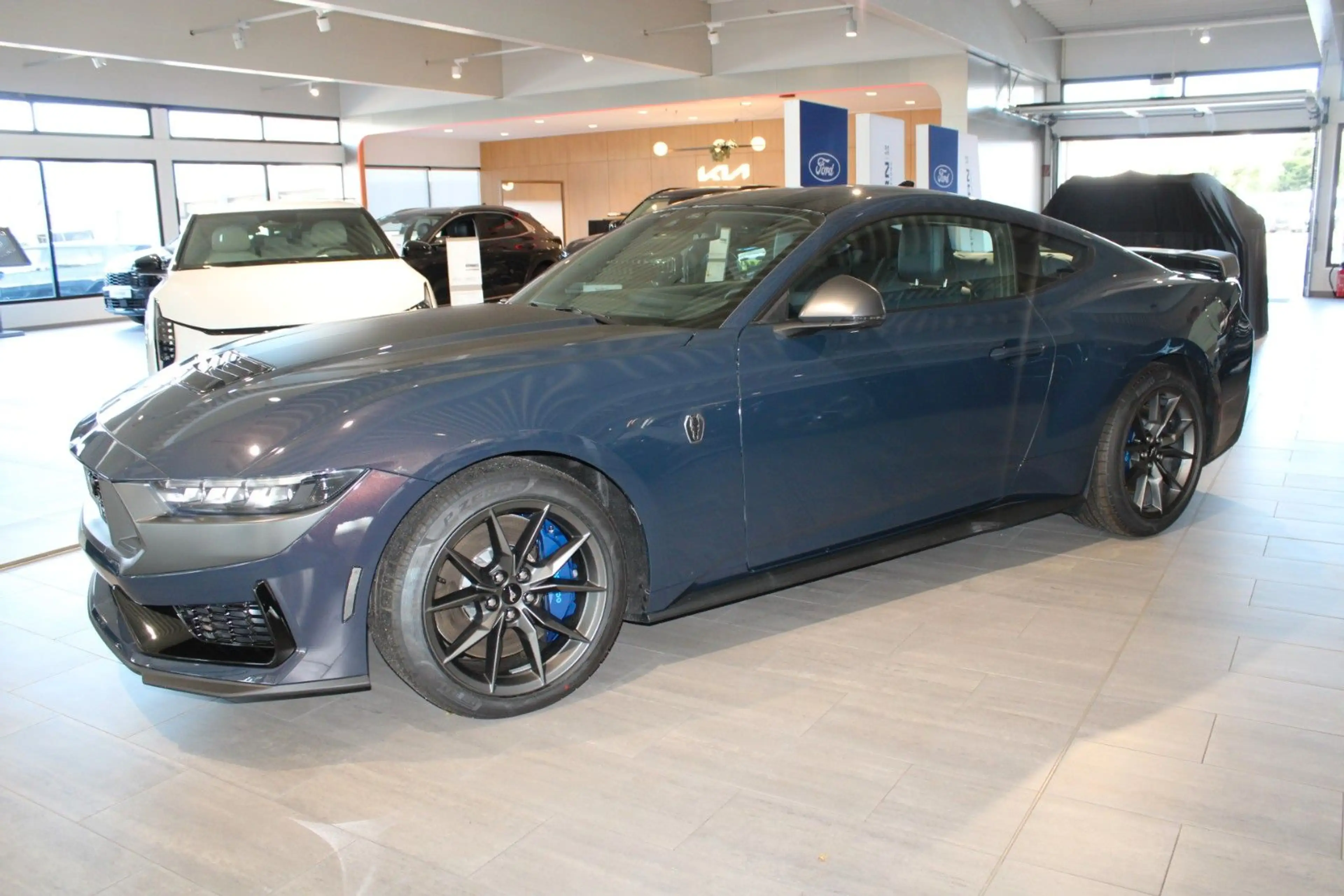 Ford Mustang 5.0 Ti-VCT V8 Dark Horse AUTOMATIK — photo 3