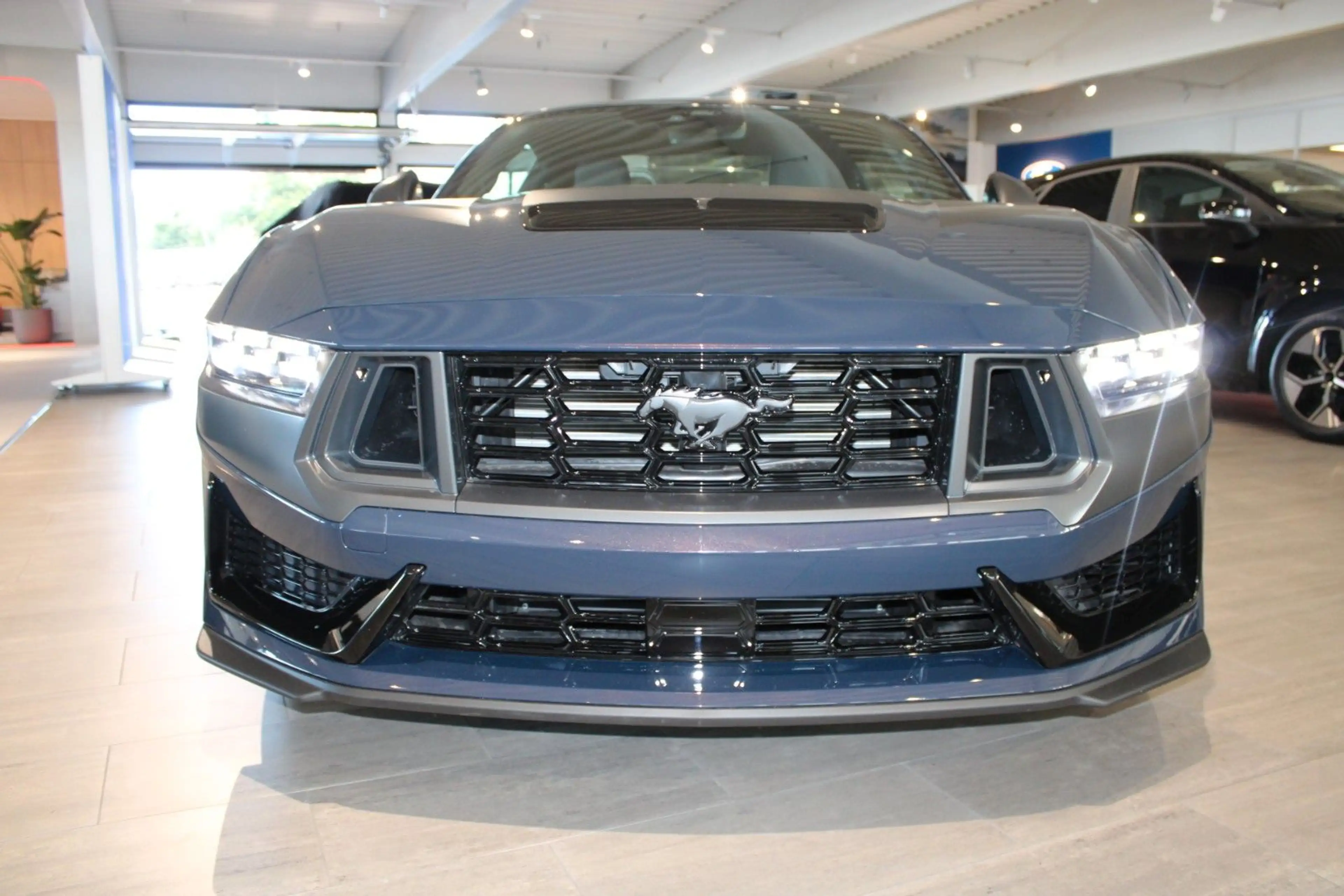 Ford Mustang 5.0 Ti-VCT V8 Dark Horse AUTOMATIK — photo 9