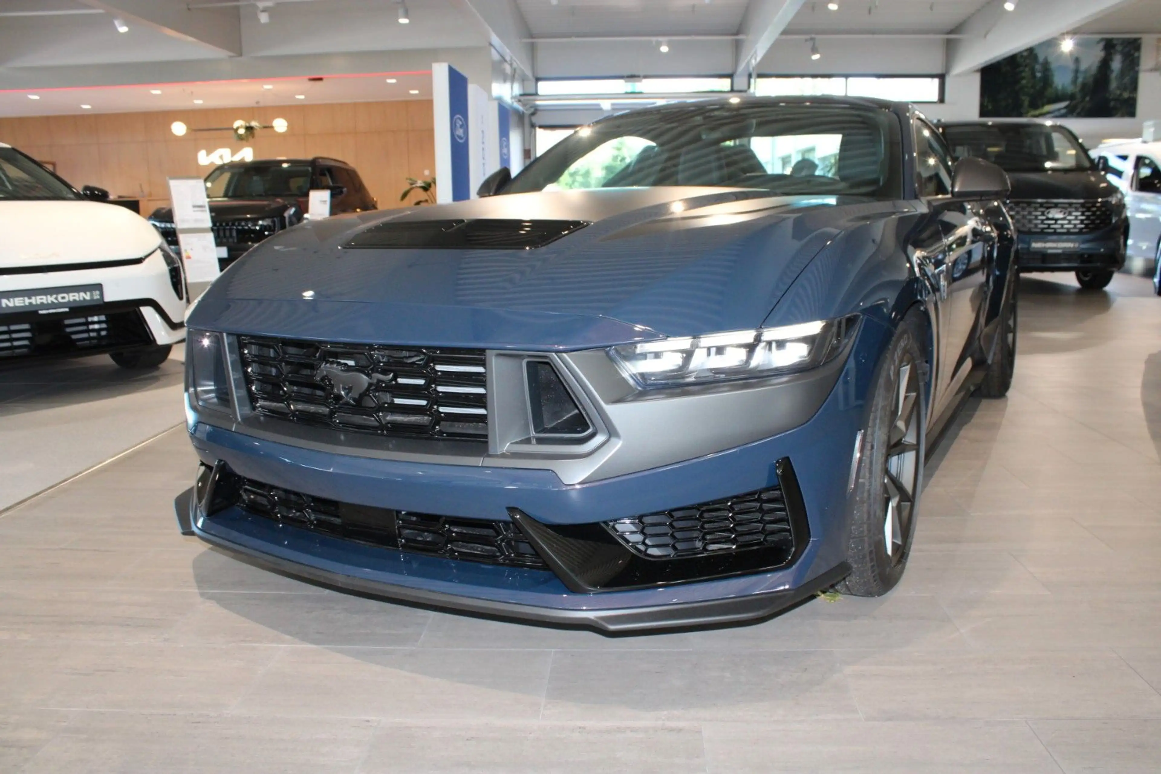 Ford Mustang 5.0 Ti-VCT V8 Dark Horse AUTOMATIK — photo 2