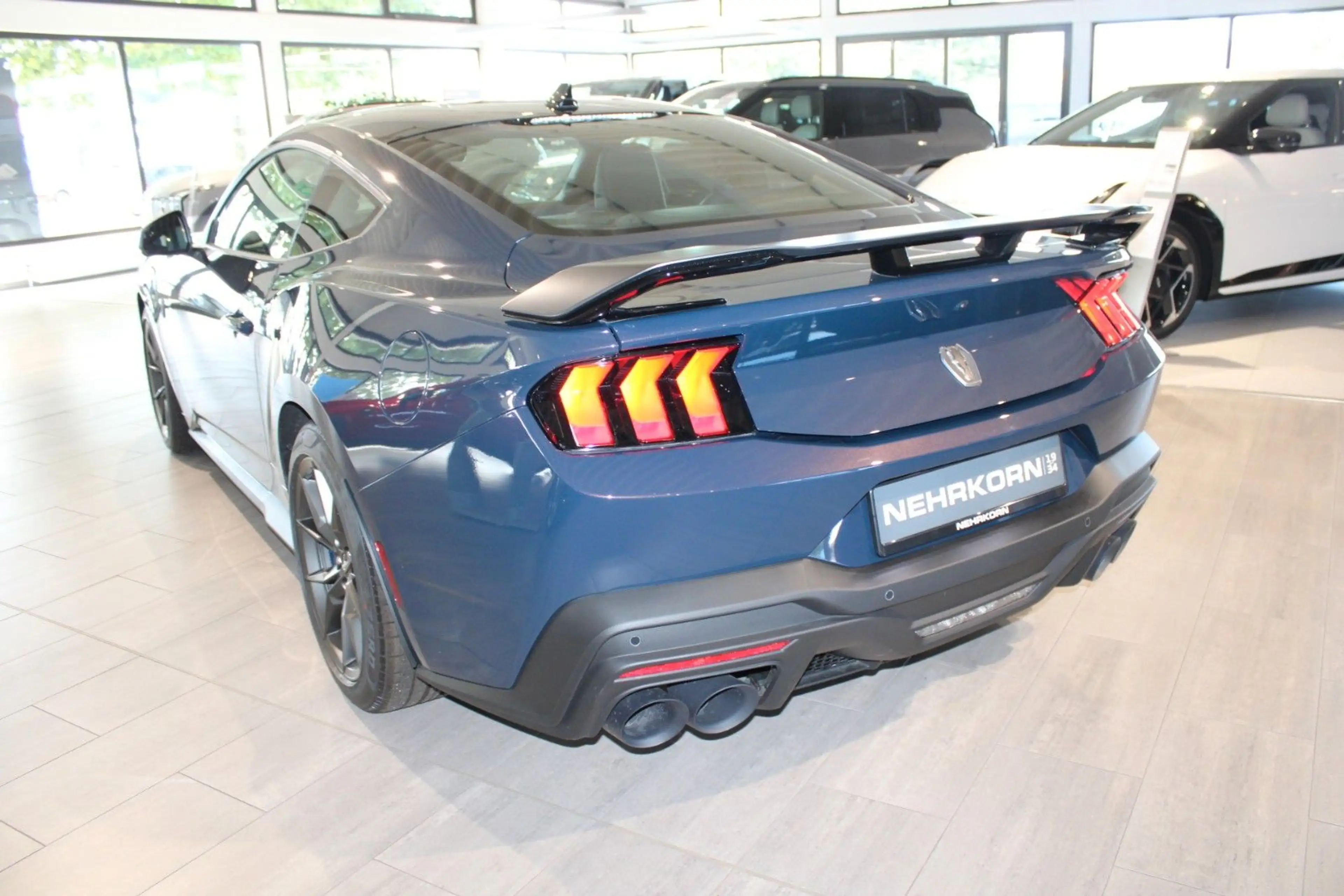 Ford Mustang 5.0 Ti-VCT V8 Dark Horse AUTOMATIK — photo 4