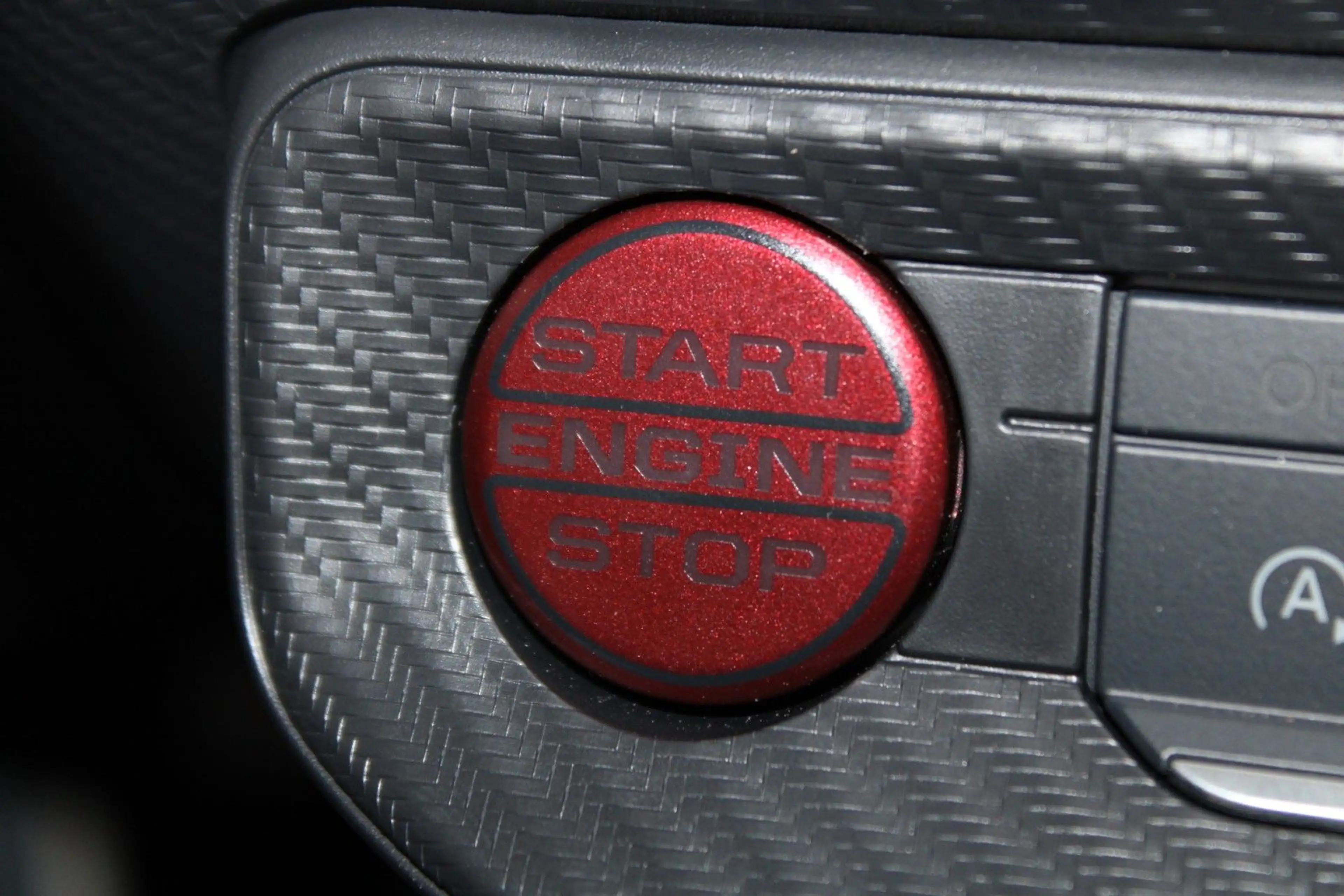 Ford Mustang 5.0 Ti-VCT V8 Dark Horse AUTOMATIK — photo 33